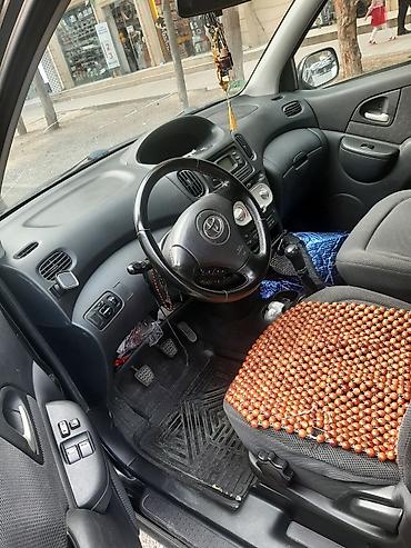 avto pec: Toyota Yaris Verso: 1.3 l | 2004 il Sedan — 7