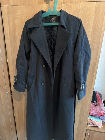 в наличии пальто: Пальто, 3XL (EU 46)