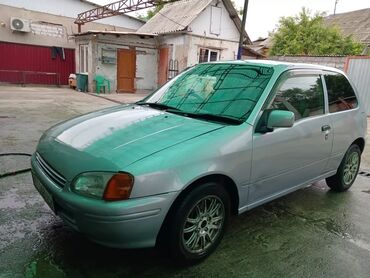 срочно продаю тайота: Toyota Starlet: 1996 г., 1.3 л, Автомат, Бензин, Купе