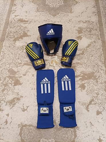 çoban papağı: Boks əlcəkidizliyi,papağı,ve.s — 1