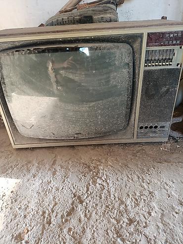 tankda bir tv almaq: Vintage kineskop televizorlar dəsti - Model 1: “Электрон” seriyalı — 3