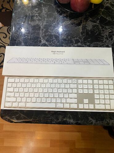 сколько стоит ручка для планшета: Apple Magic Keyboard with Touch ID A2520 Б.У. раскладка English QWERTY