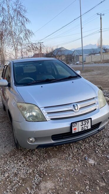 хорошие телефоны: Toyota ist: 2005 г., 1.5 л, Автомат, Бензин, Хэтчбэк