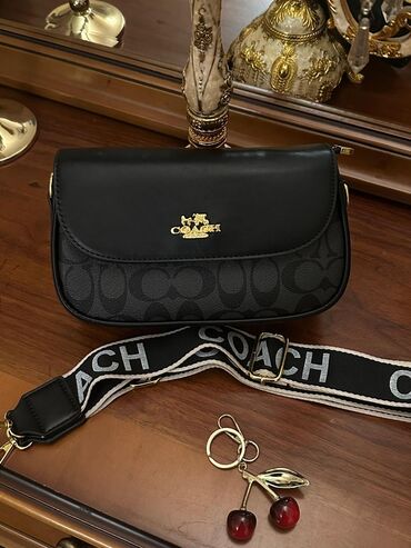 Çantalar: Əl çantası, Məşqçi, Yeni — 16