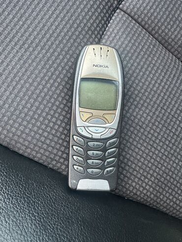 Nokia: Nokia 6220 Classic, Б/у