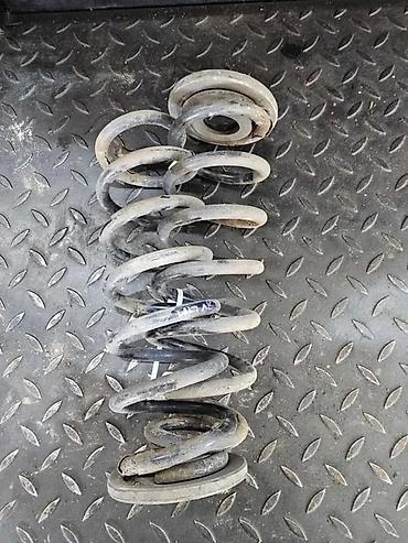 mb quart 250: AUDI A3 8 ZADNJE OPRUGE SPIRALE TOP STANJE ORIGINAL | audi delovi — 1