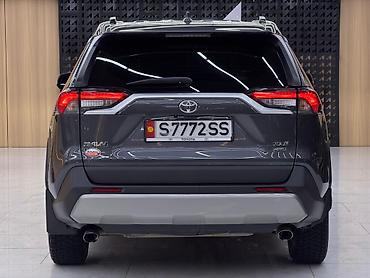 Toyota: Toyota RAV4: 2019 г., 2.5 л, Автомат, Бензин, Кроссовер — 6