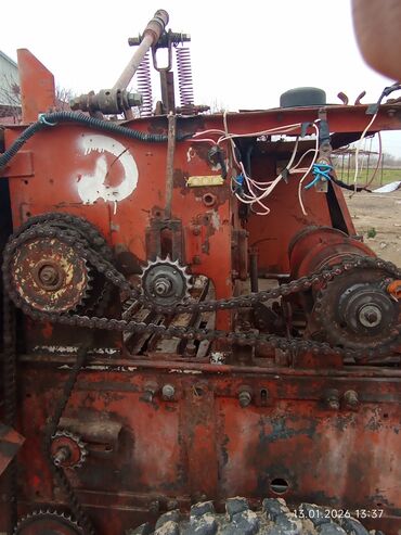 Traktorlar: Belarus MTZ-892 traktor - Model: BELARUS 892 (MTZ-892) - Sxema: 4x4 — 4