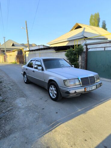 тойота пикап цена: Mercedes-Benz W124: 1990 г., 2.3 л, Механика, Бензин, Седан