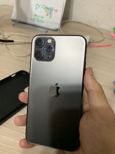 Apple iPhone: IPhone 11 Pro, Б/у, 256 ГБ, Black Titanium, Чехол, 100 %