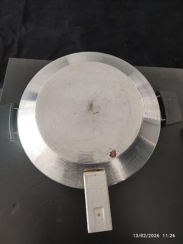 Alüminium elektrik qazan – sovet istehsalı - Material: qalın lalafo.az -da Alüminium elektrik qazan – sovet istehsalı - Material: qalın