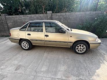 Унаа сатуу: Daewoo Nexia: 2007 г., Кол менен иштөөчү, Бензин, Седан — 5