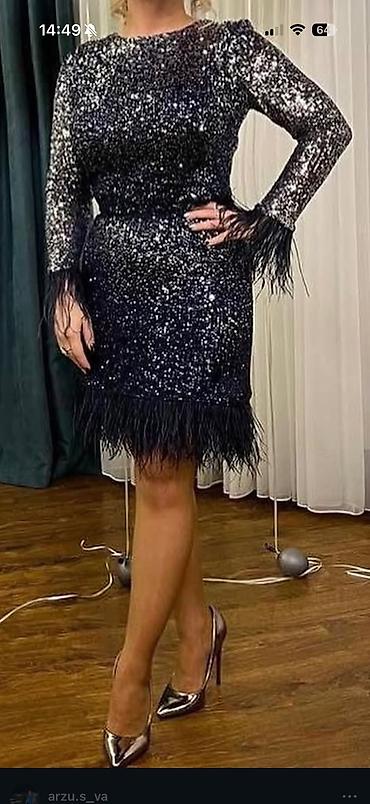 Qara payetli ziyafət paltarı - Model: qısa uzunluq, bədənə oturan