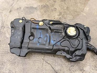 tankim: REZERVOAR PUMPA 2.0 100KW ZA PEUGEOT 407 — 1