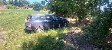 branik: KOMPLET AUTO U DELOVIMA ZA AUDI A4 OD 2001. DO 2005. GOD. | Far — 2