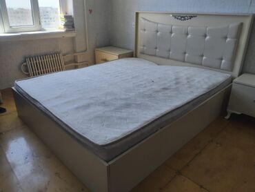 Çarpayılar: Taxt satilir 170 azn tumbalari daxil unvan H.Aslanov catdirilma
