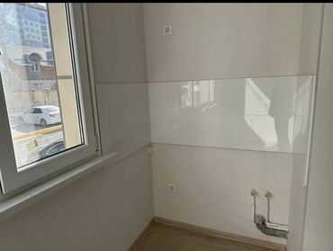 квартира сатылат токмок: 1 комната, 22 м², Индивидуалка, 6 этаж, Евроремонт