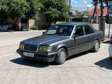Mercedes-Benz: Mercedes-Benz W124: 1991 г., 2 л, Механика, Газ, Минивэн