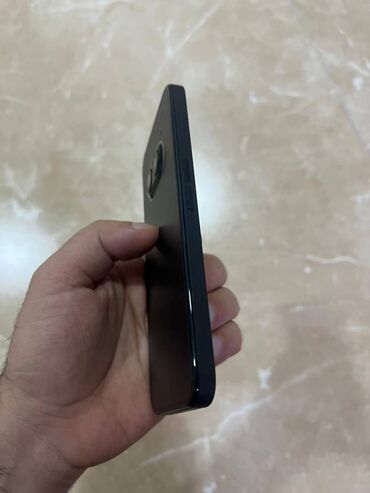 Digər mobil telefonlar: Nothing Phone 2A satılır. 12 ram 256 yaddaş. Kredit deyil. 2024 cu — 6