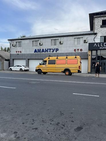 овд 2: Volkswagen : 2004 г., 2.5 л, Механика, Дизель, Бус — 6