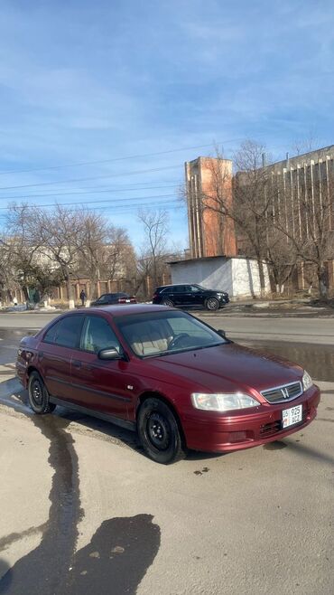 Honda: Honda Accord: 1999 г., 1.8 л, Механика, Газ, Седан