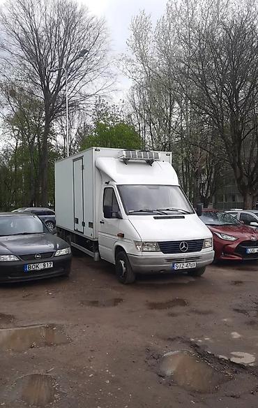211 3 2: Легкий грузовик, Mercedes-Benz, Стандарт, 3 т, Б/у — 8