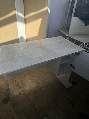 study table: Компьютерный стол, Б/у, С полками — 2