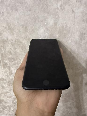 ikinci el iphone 8 plus 128 gb: IPhone 8 Plus, 64 GB, Qara, Barmaq izi — 2