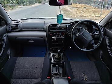 toyota cube: Subaru Legacy: 2002 г., 2 л, Механика, Седан — 7