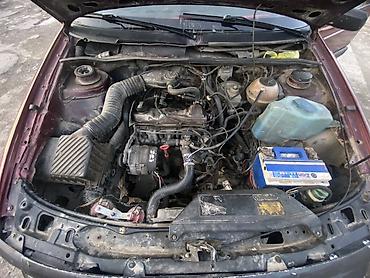 Volkswagen: Volkswagen Passat: 1993 г., 1.8 л, Механика, Бензин, Универсал — 14