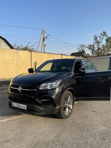 Другие автомобили: Черный (рамный) внедорожник Rexton 2019г. 2.2 турбо дизель. Камеры — 19