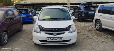 Honda: Honda Fit: 2002 г., 1.3 л, Автомат, Бензин, Хэтчбэк