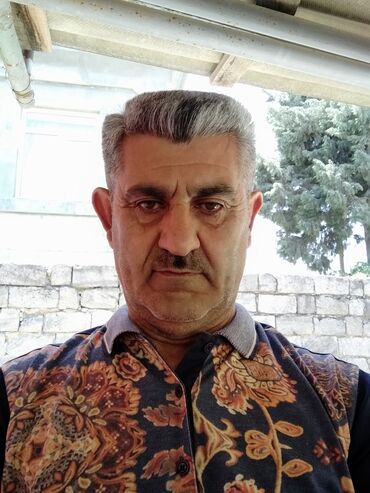 muhafizə işi: Salam men muhafize iwi axtariram. Menim 3 il muhafize iwinde tecrubem