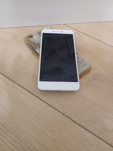 мобильный телефон: Huawei P8 Lite 2017, 16 ГБ, цвет - Белый, Сенсорный, Отпечаток пальца, Беспроводная зарядка