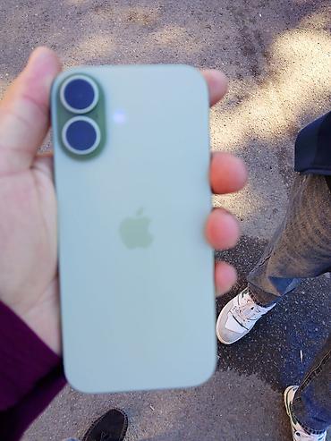 duymə kamera: IPhone 17, Yaşıl, Simsiz şarj — 1