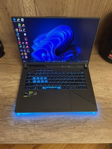 ASUS: ASUS ROG, 16 ", Intel Core i9, 1 TB