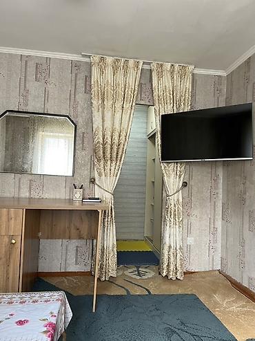 гостинич: 2 комнаты, 40 м², Гостиничный тип, 2 этаж, Старый ремонт — 4