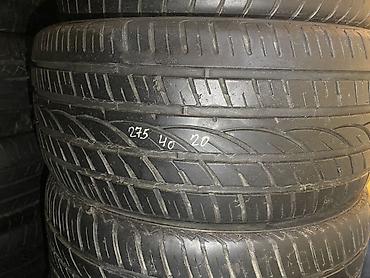 təkər 20: Məhsul: Avtomobil şinləri (yay/protektor yönümlü) Ölçülər: - 275/40 — 1