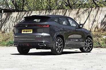 Avtomobil salonu üçün digər detallar: Unize Avtomobilin interyeri: - İkiqat panorama şüşə tavan, salonu — 9