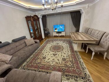 Köhnə tikili: Bakı, Bakıxanov qəs., 4 otaqlı, Köhnə tikili, 100 kv. m — 1