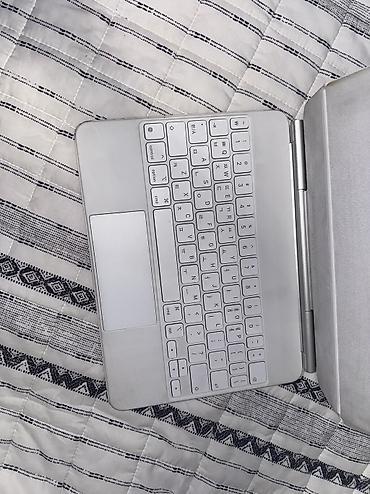 ipad 6 pro: Клавиатура‑чехол с трекпадом для iPad (серый) 11 inch клавиатура — 3
