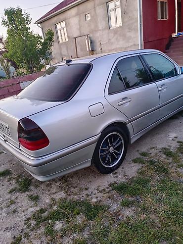 mercedes tap az: Mercedes-Benz C-Class: 1.8 l | 1998 il Sedan — 8