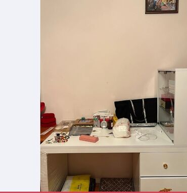 стол компьютерный: Yeni, Manikür üçün masa, Güzgüsüz