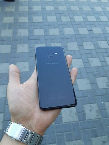 Samsung: Samsung Galaxy A8 2018, 32 GB