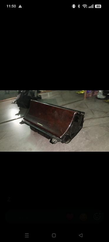 audi ucuz: Avtomobil üçün taxta naxışlı ön panel külqabısı / saxlama bölməsi — 1
