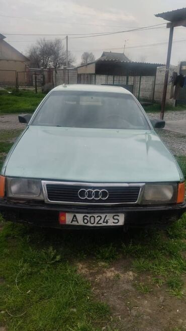 находки паспорт: Audi 100: 1985 г., 1.8 л, Механика, Бензин, Седан