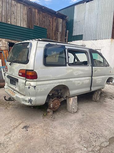 Mitsubishi: Mitsubishi Delica: 1996 г., 2.8 л, Автомат, Дизель — 9