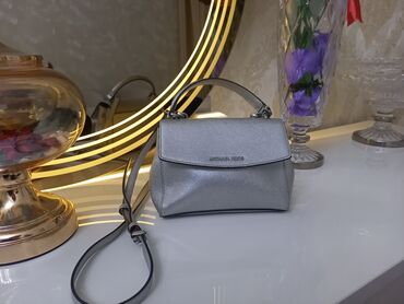 Basanoşka və səndəllər: Ölçü: 37.5, rəng - Sarı, Yeni -da lalafo.az — 27 Basanoşka və səndəllər: Ölçü: 37.5, rəng - Sarı, Yeni — 27