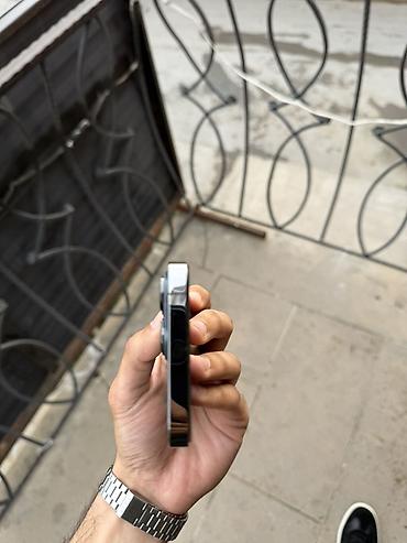 Apple iPhone: IPhone 13 Pro, 256 GB, Graphite, Face ID — 4