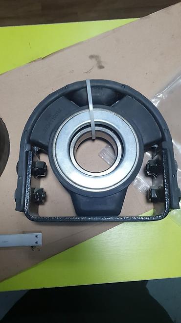 Другие автозапчасти: Запчасть на атего б/у и новый есть всё — 5